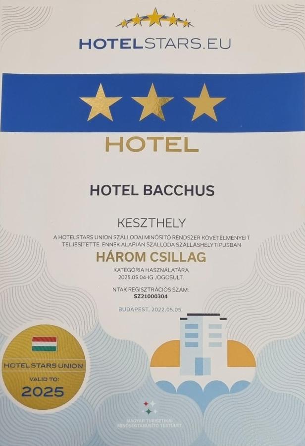 Hotel Bacchus Keszthely Bagian luar foto